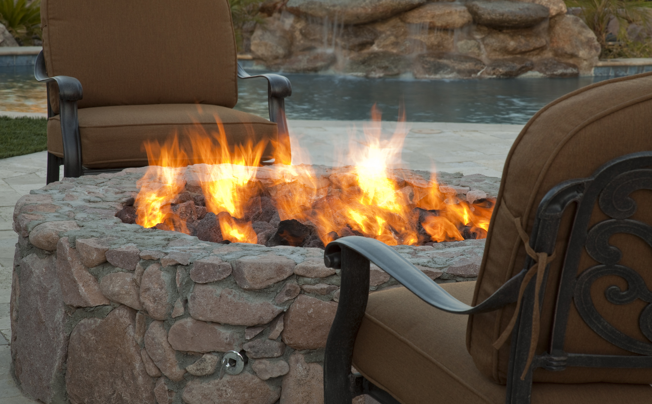 Outdoor Fireplaces Near Me